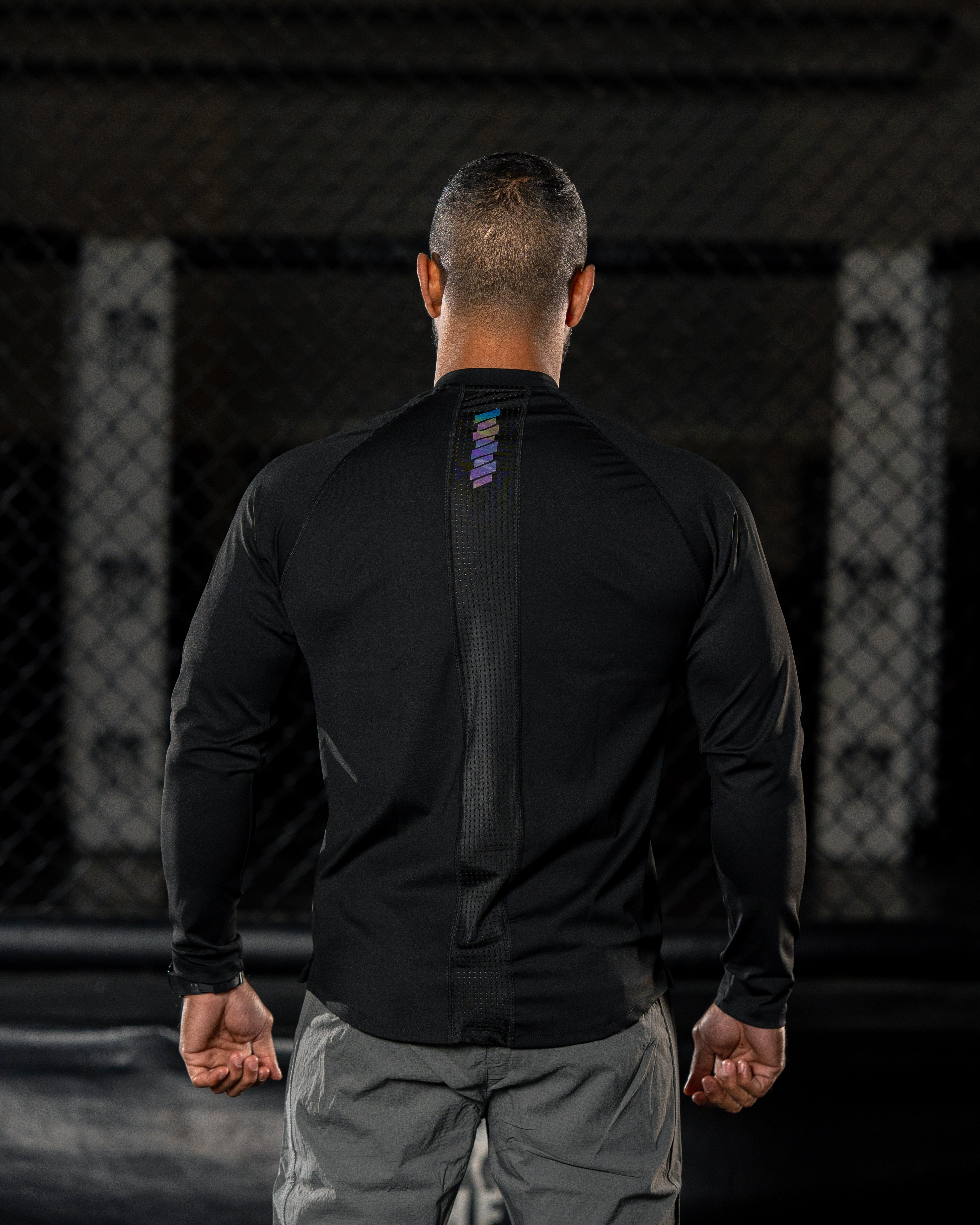 ULTRA VENTED LONG-SLEEVE RAGLAN T-SHIRT -  - Gym Apparel Egypt