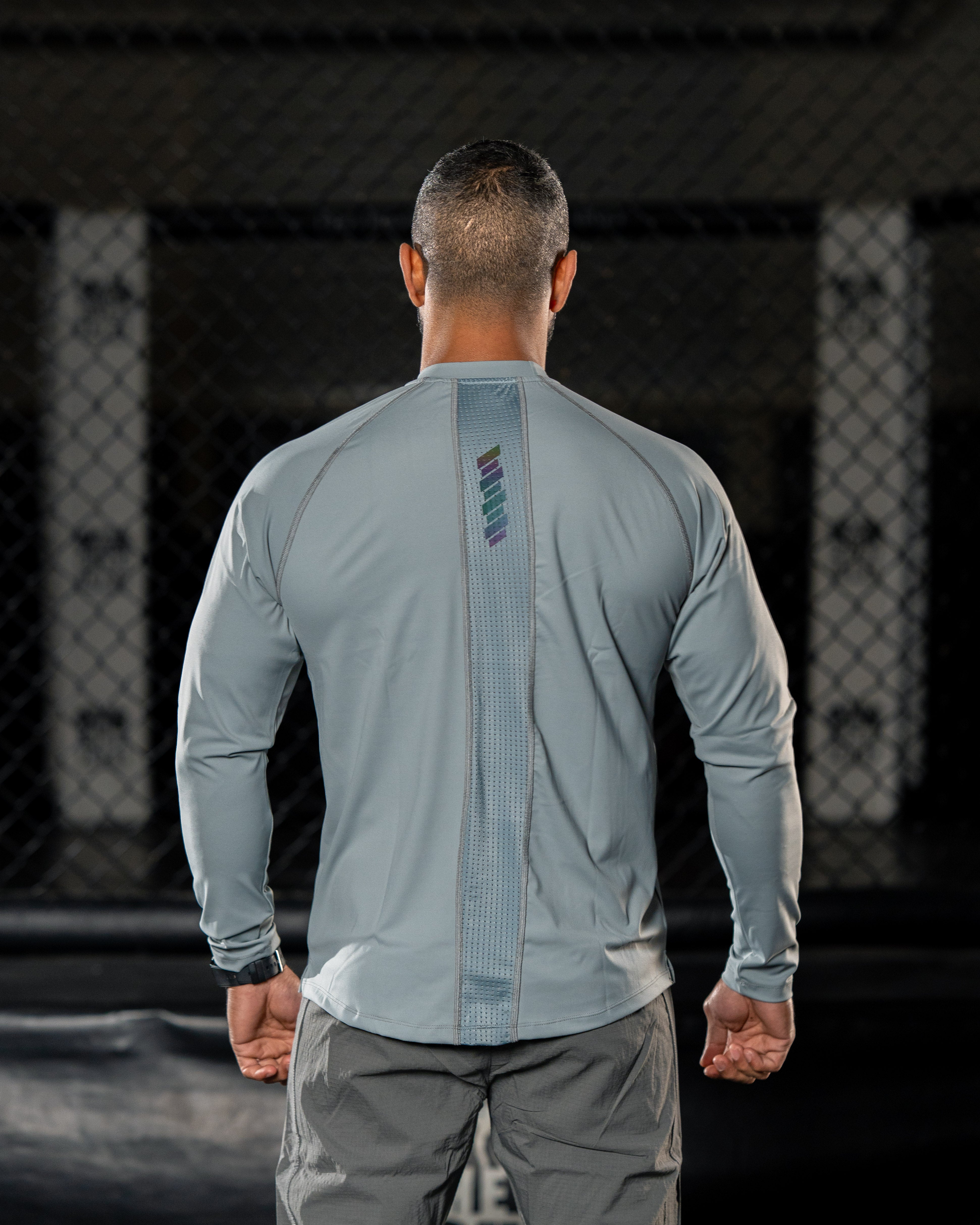 ULTRA VENTED LONG-SLEEVE RAGLAN T-SHIRT -  - Gym Apparel Egypt