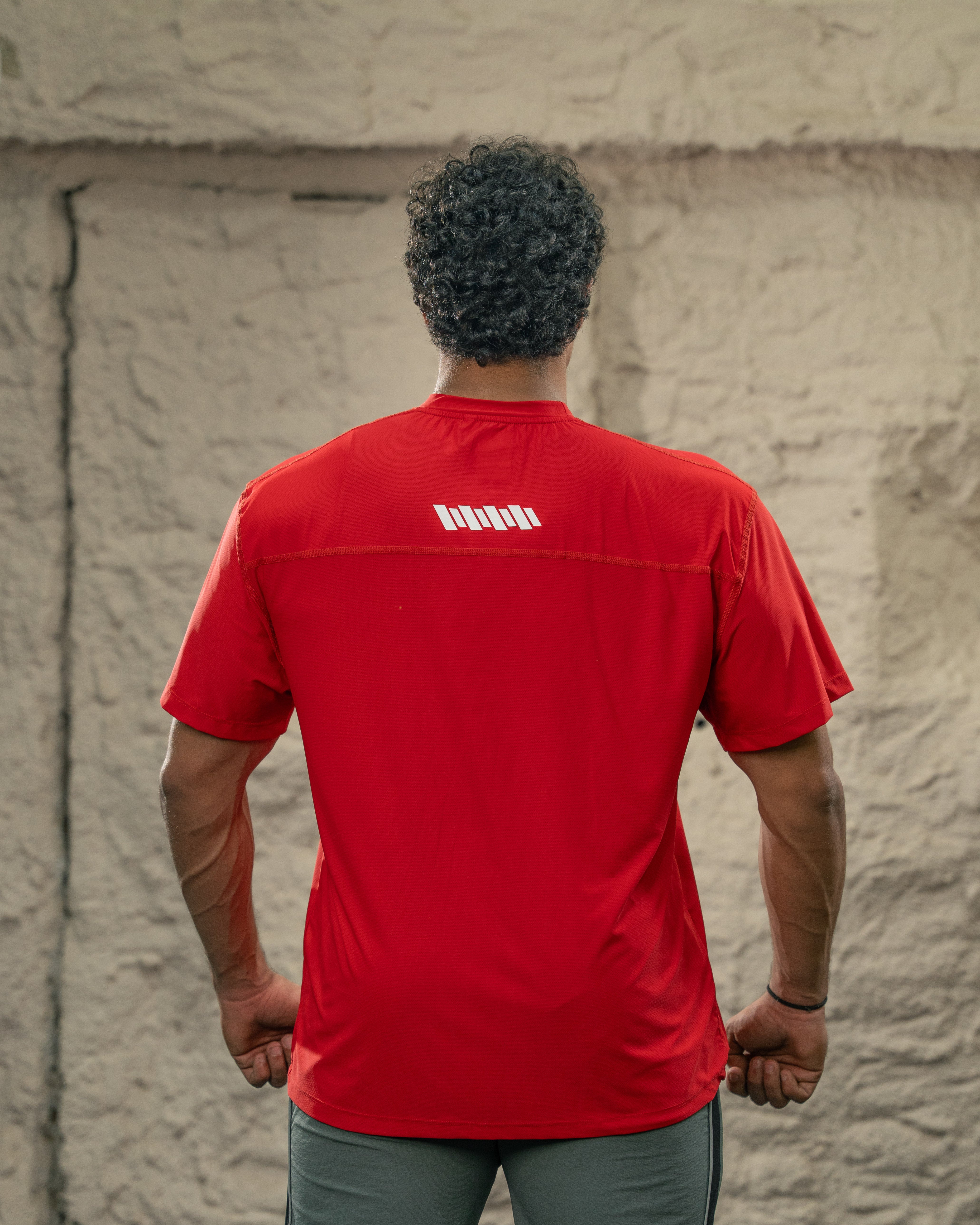 ULTRA Nano-Mesh Oversized Bar-Basic T-Shirt - T-Shirt - Gym Apparel Egypt