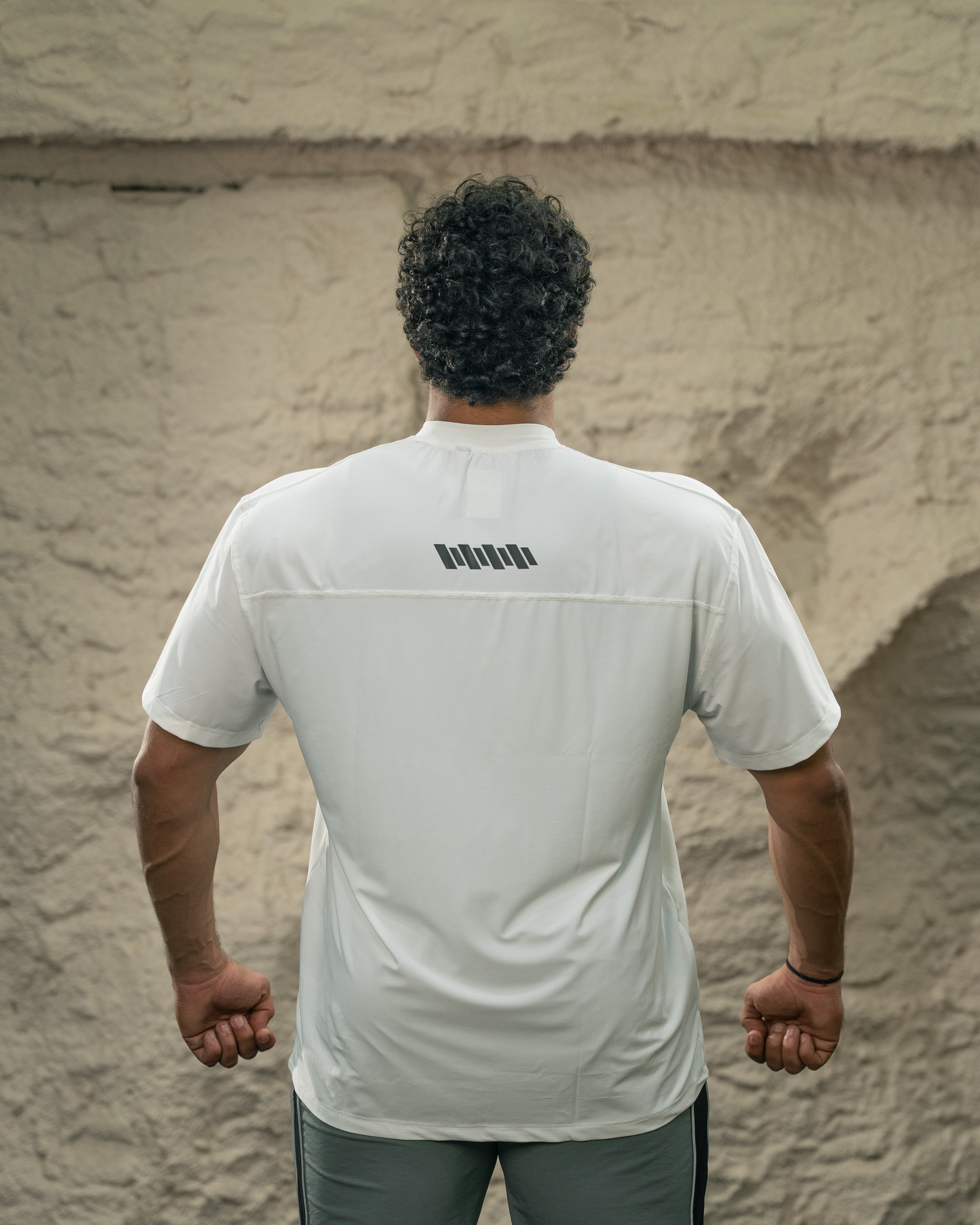 ULTRA Nano-Mesh Oversized Bar-Basic T-Shirt - T-Shirt - Gym Apparel Egypt
