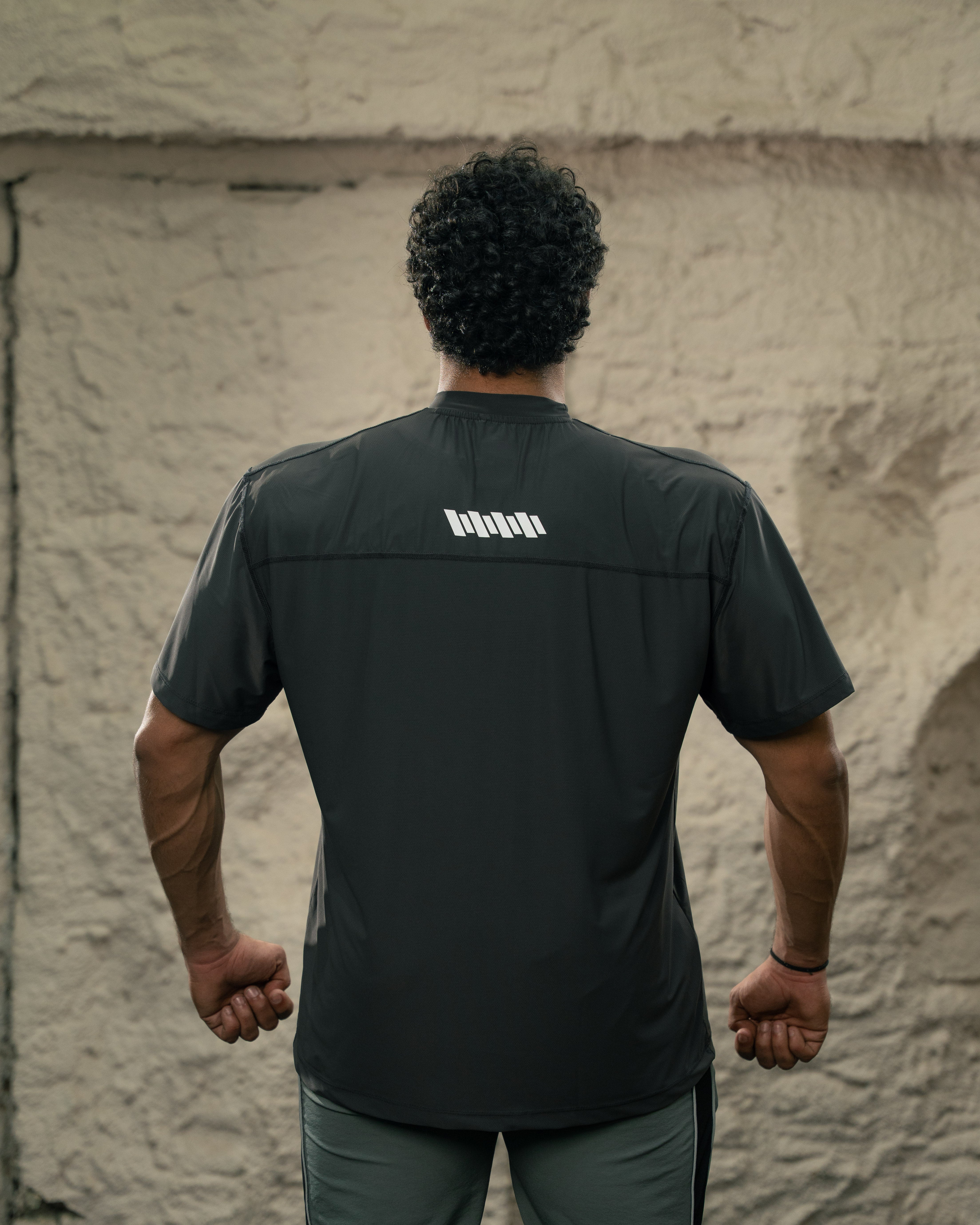 ULTRA Nano-Mesh Oversized Bar-Basic T-Shirt - T-Shirt - Gym Apparel Egypt