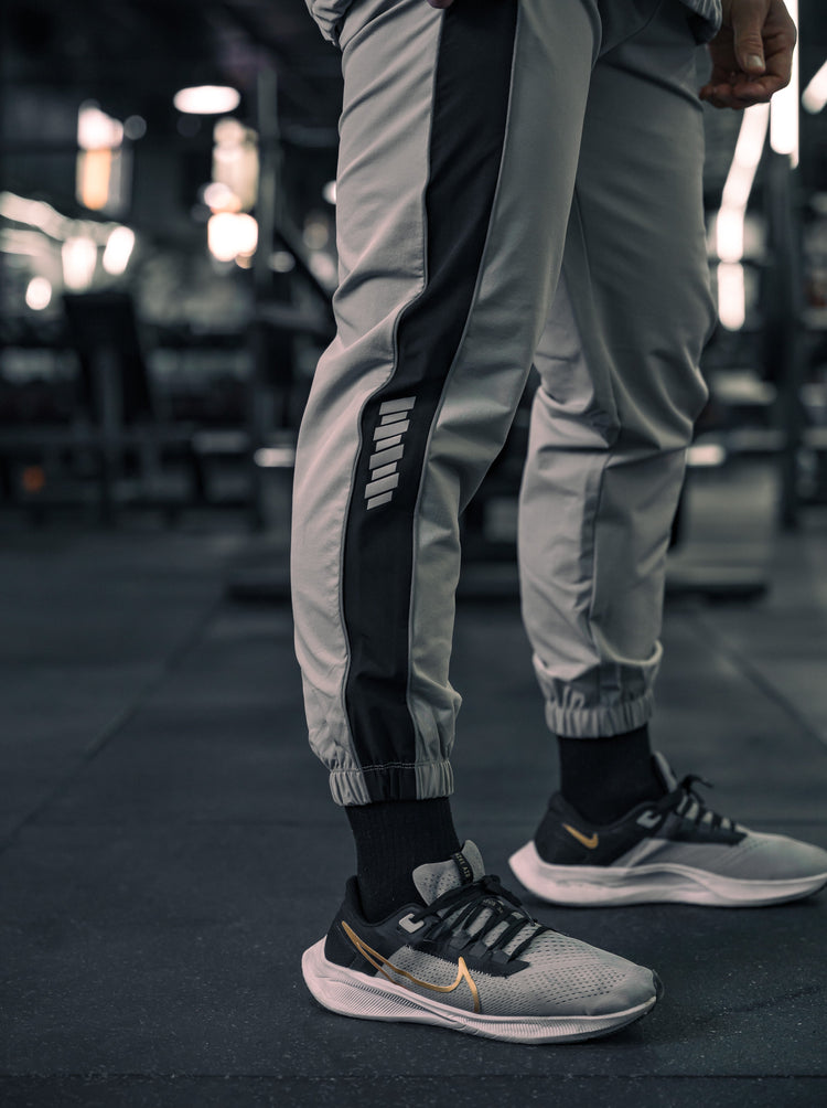 Oversized ULTRA-FLEX Panel Jogger [Reflective] - Sweatpants/Joggers - Gym Apparel Egypt