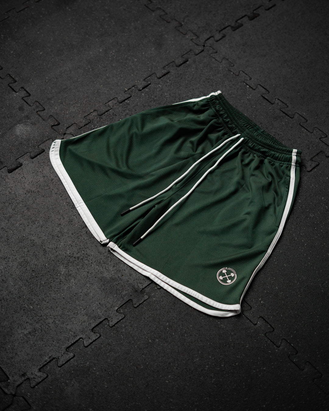 RETRO-FORM TRAINING SHORT