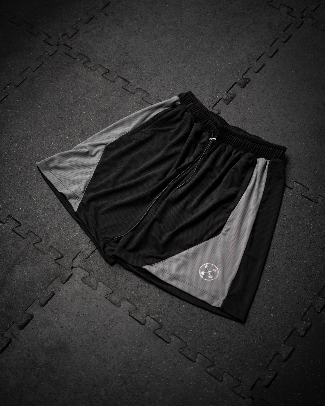SYMMETRIX TRAINING SHORT