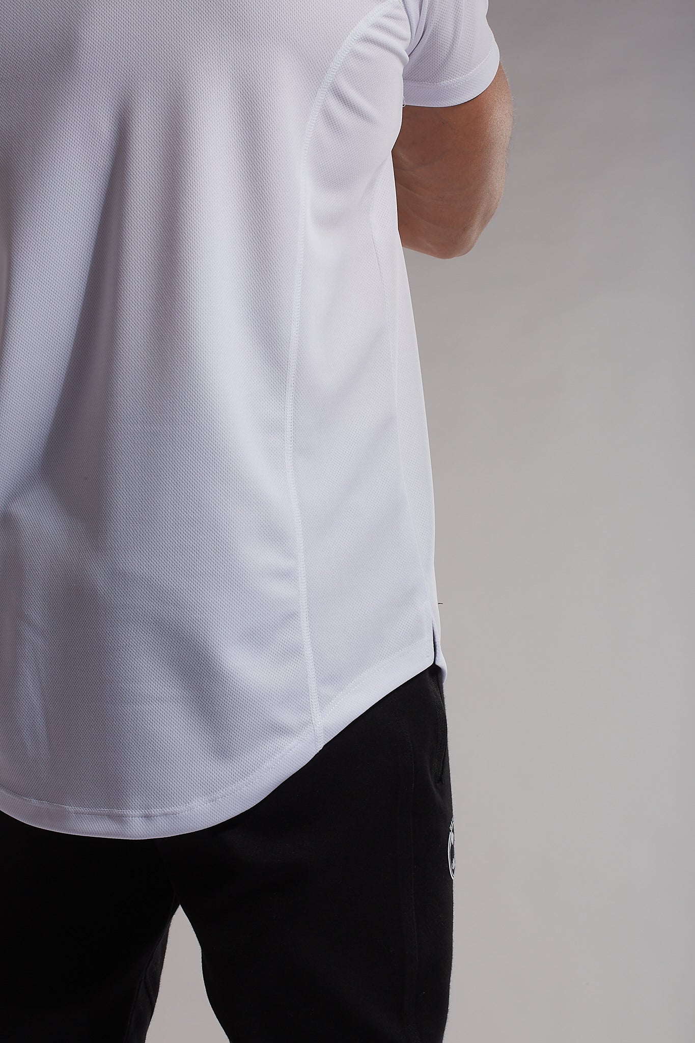 ULTRA Mesh Raglan T-Shirt 2.0 [ 8 Colors ] - T-Shirt - Gym Apparel Egypt