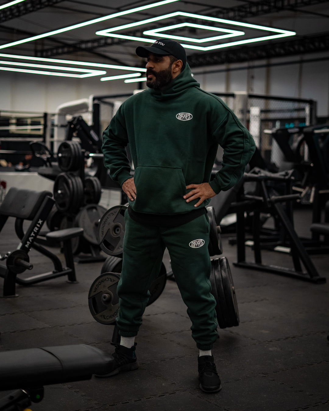 Never Settle Sweatpants - Hoodie - Gym Apparel Egypt